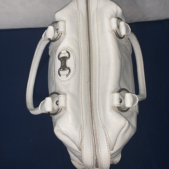 Michael Kors, winter white leather bag - Picture 4 of 12
